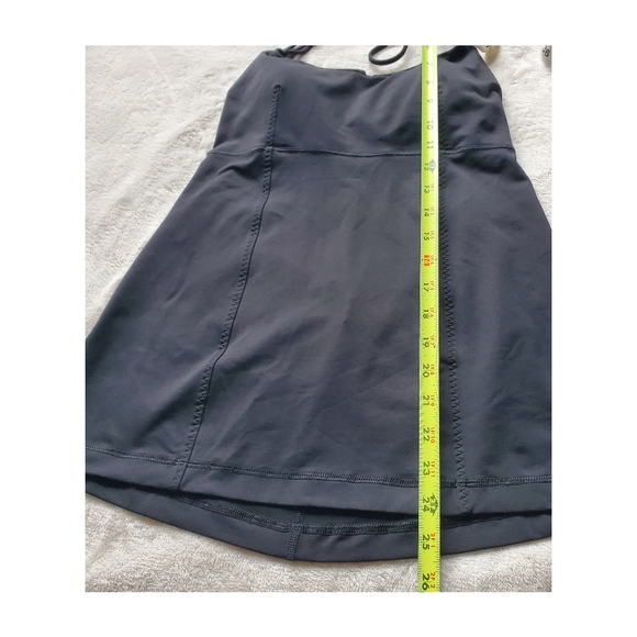 lululemon wandering yogi low back halter top size 8 in black - Picture 5 of 10